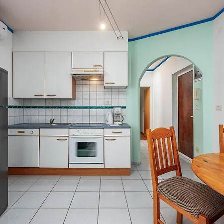1 Bedroom Cozy In Duba
